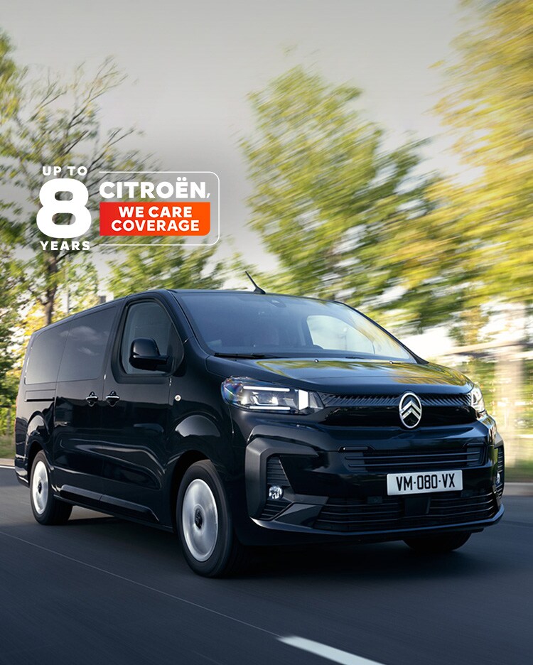 New ë-SpaceTourer on a country road