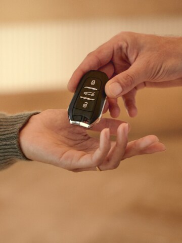 Peugeot key handover